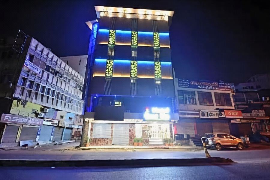 Photo of Buildings in Ahmedabad City Centre
