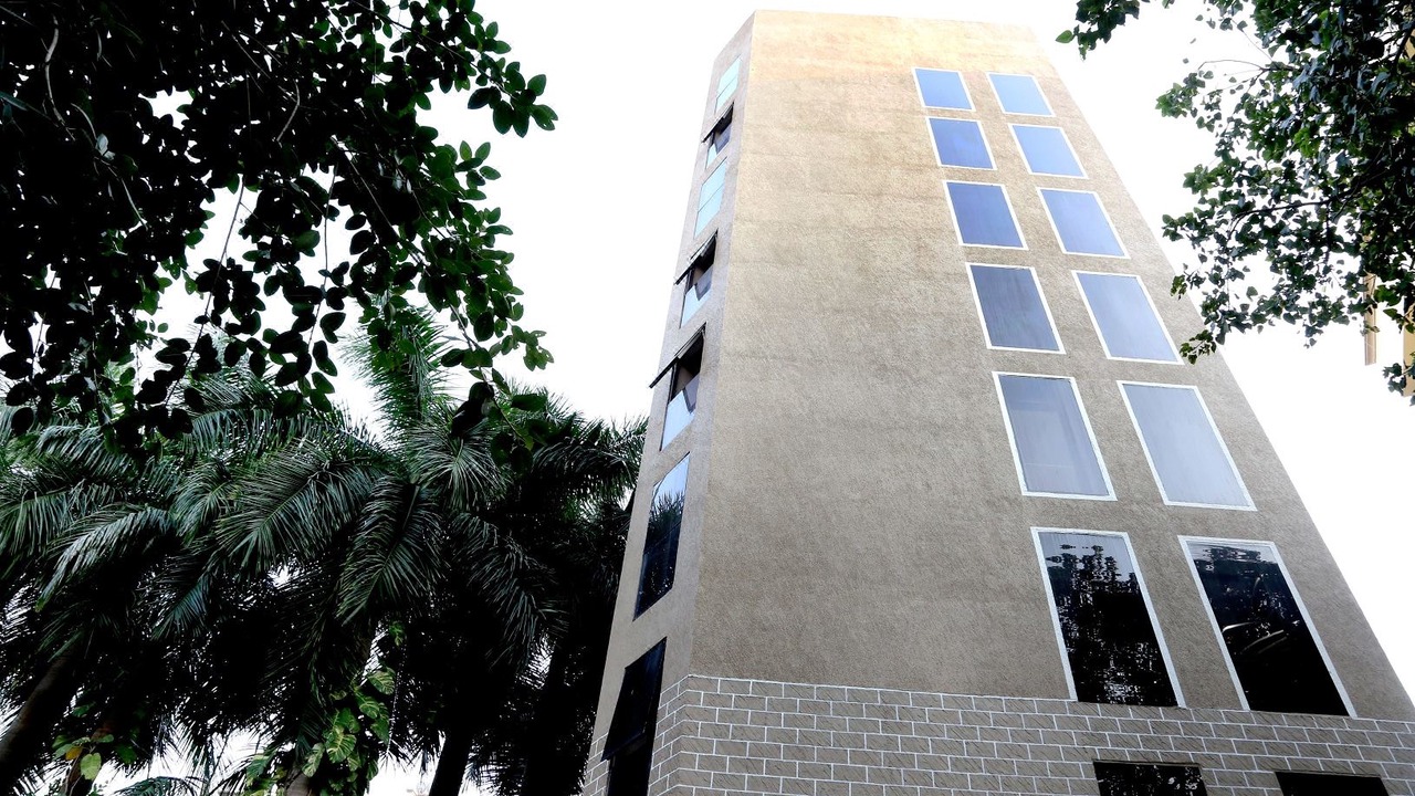 Photo of Buildings in J B Nagar