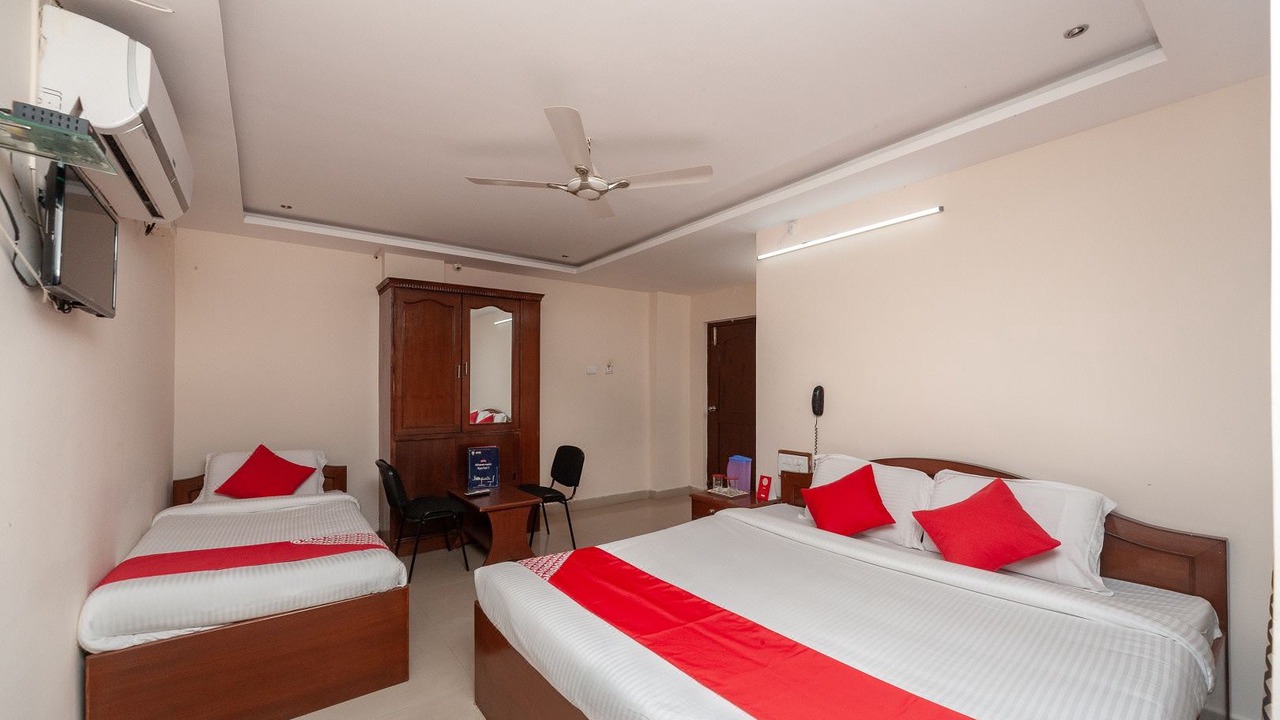 Photo of Bedroom in Srikalahasti