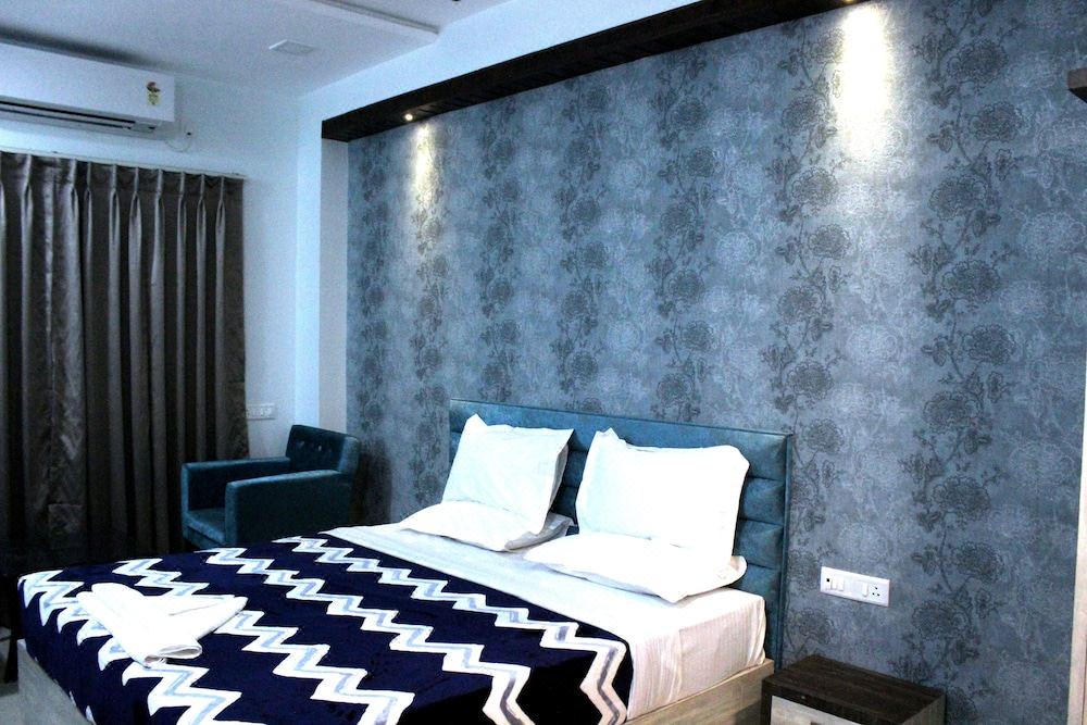 Photo of Bedroom in Raipur