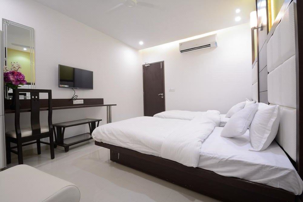 Photo of Bedroom in Ahmedabad City Centre