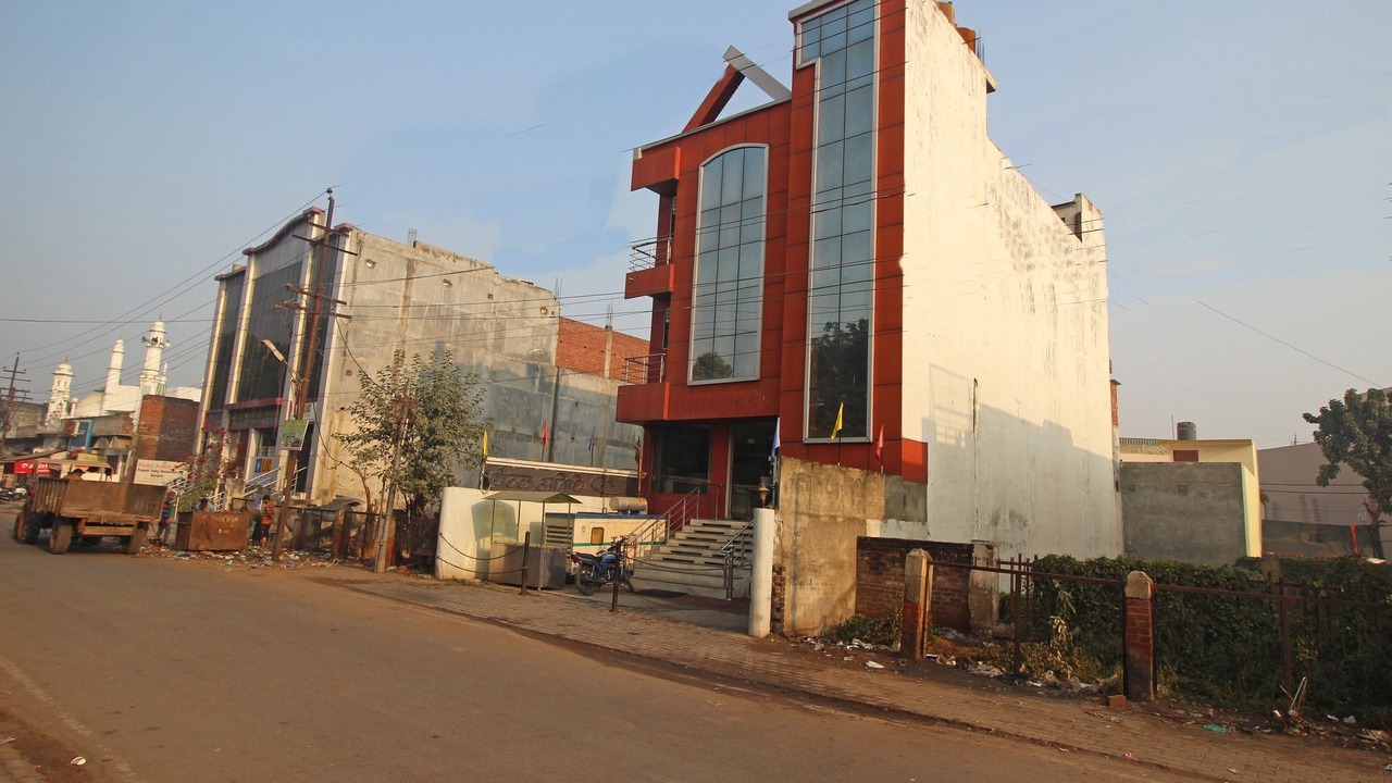 Photo of Buildings in Bareilly