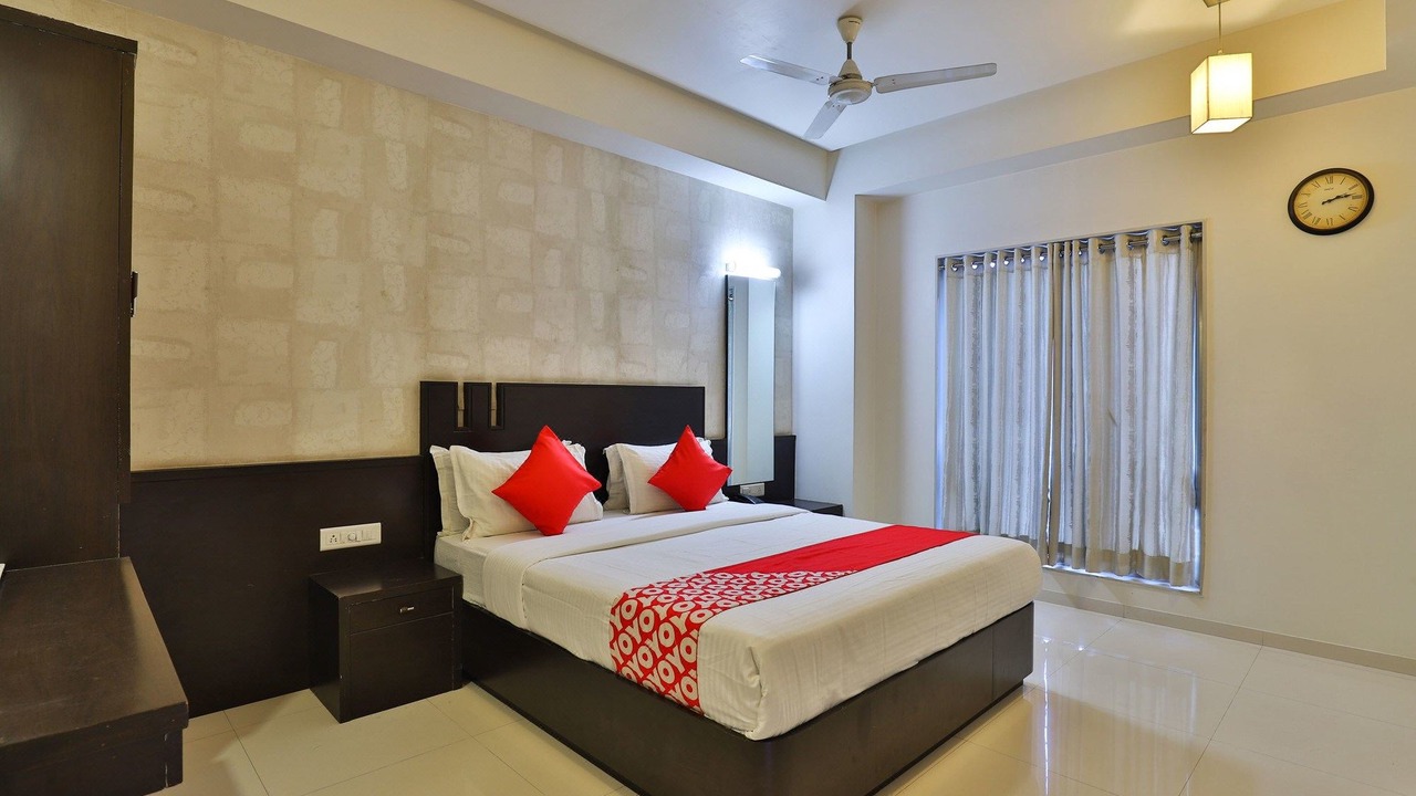 Photo of Bedroom in Junagadh