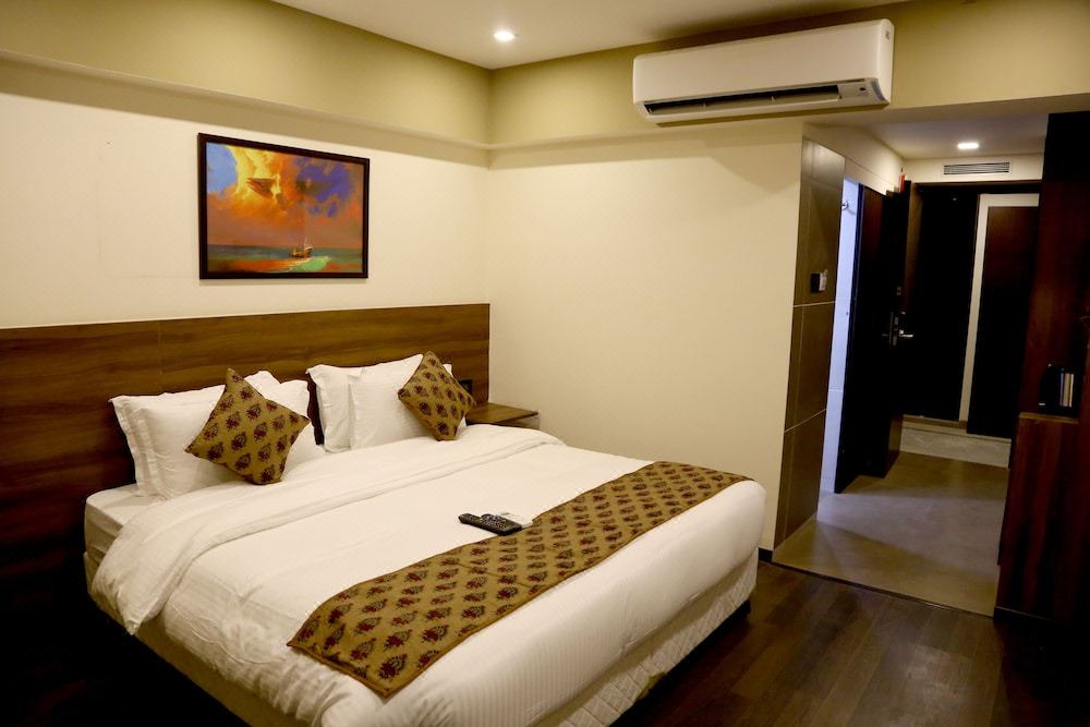 Photo of Bedroom in J B Nagar