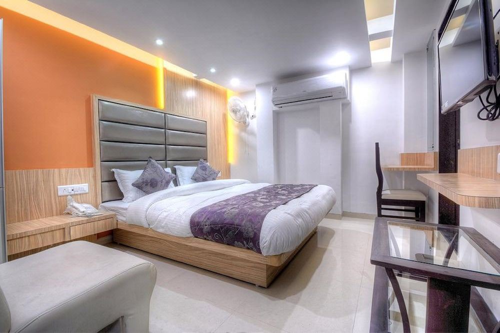Photo of Bedroom in Ahmedabad City Centre