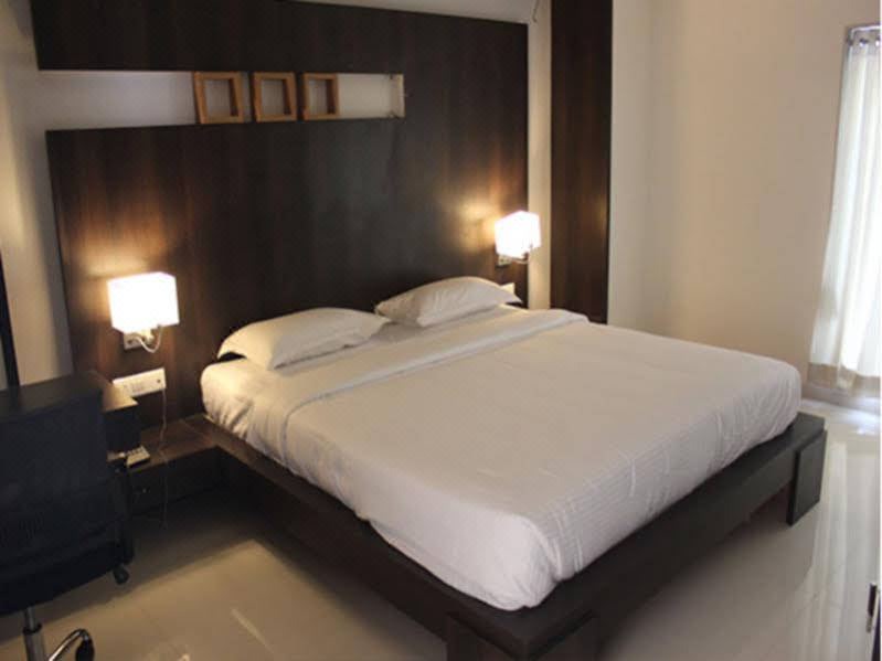 Photo of Bedroom in Junagadh