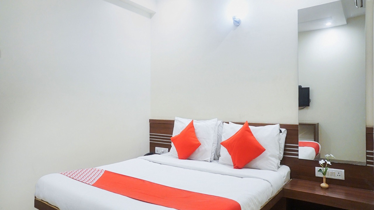 Photo of Bedroom in Shirdi