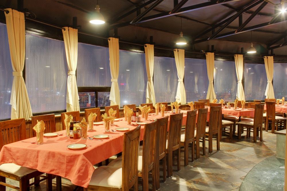Photo of Livingroom in New Textile Market