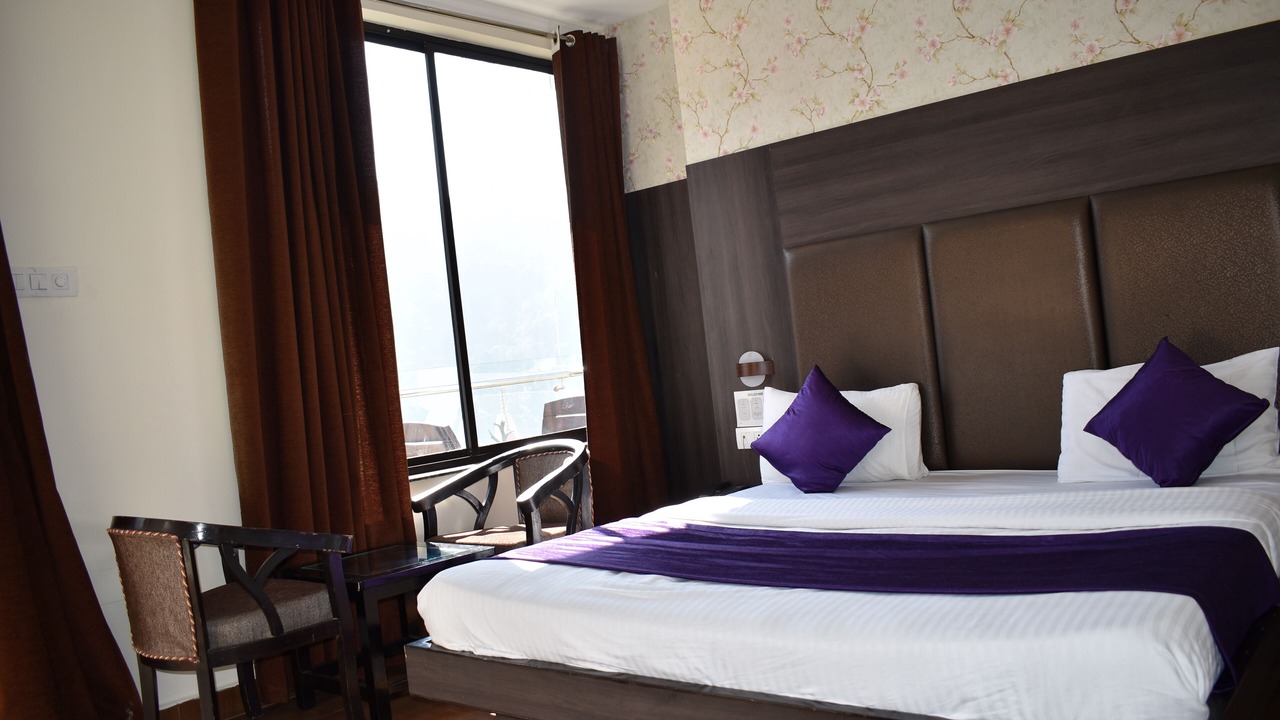 Photo of Bedroom in Tapovan