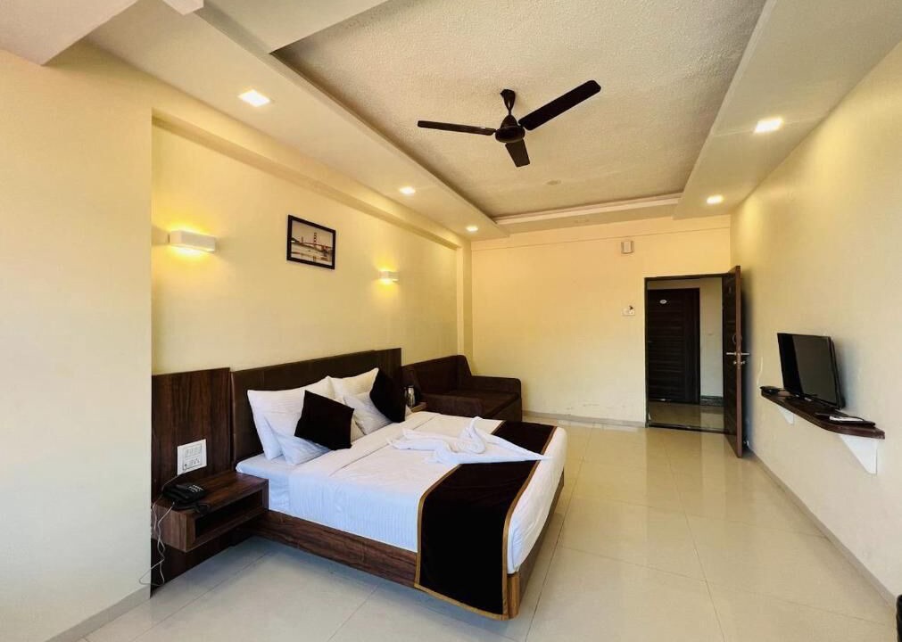 Photo of Bedroom in Mahabaleshwar