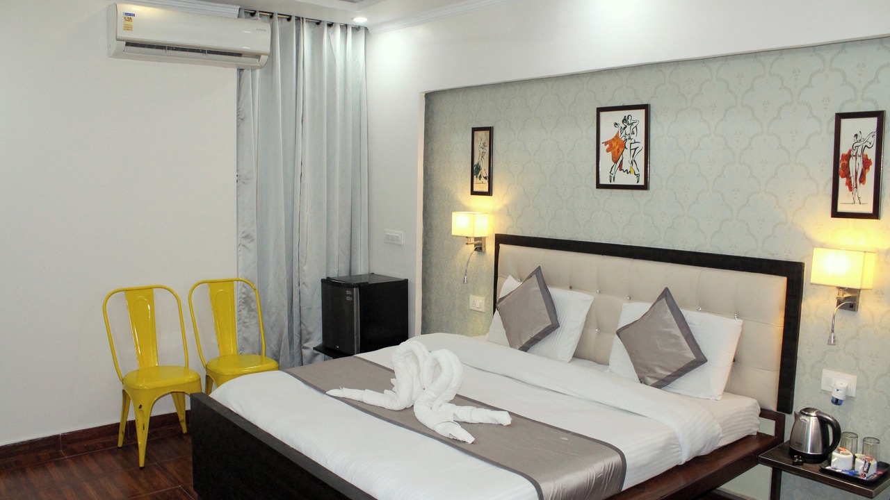 Photo of Bedroom in Bareilly