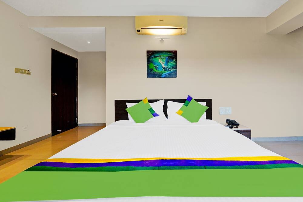 Photo of Bedroom in Mahabaleshwar