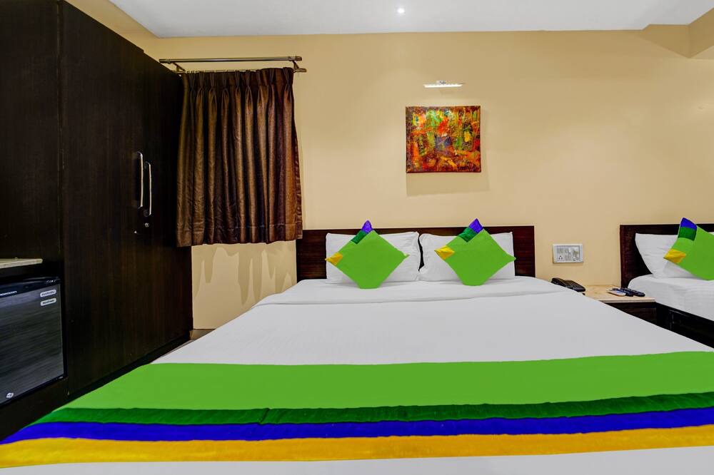Photo of Bedroom in Mahabaleshwar