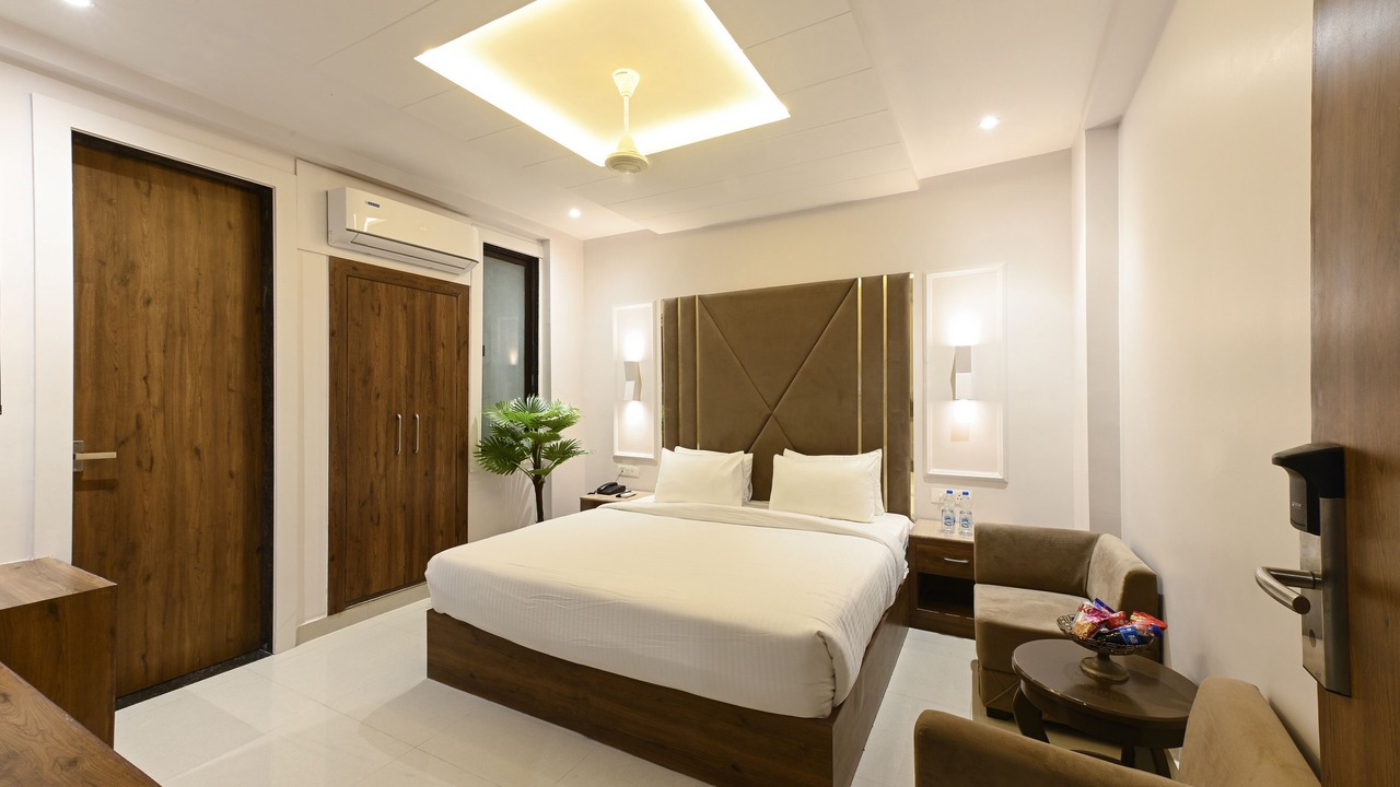Photo of Bedroom in Agra