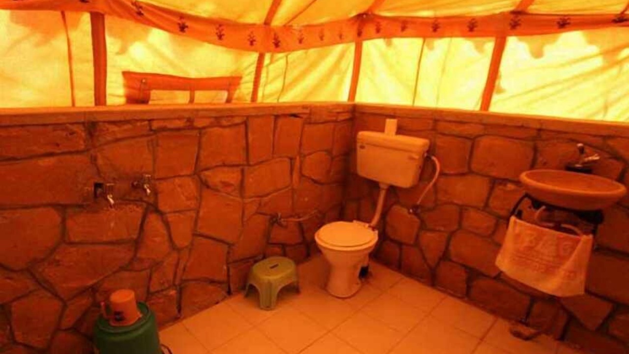 Photo of Bathroom in Kanoi