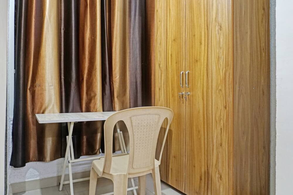 Photo of Bedroom in Kharadi