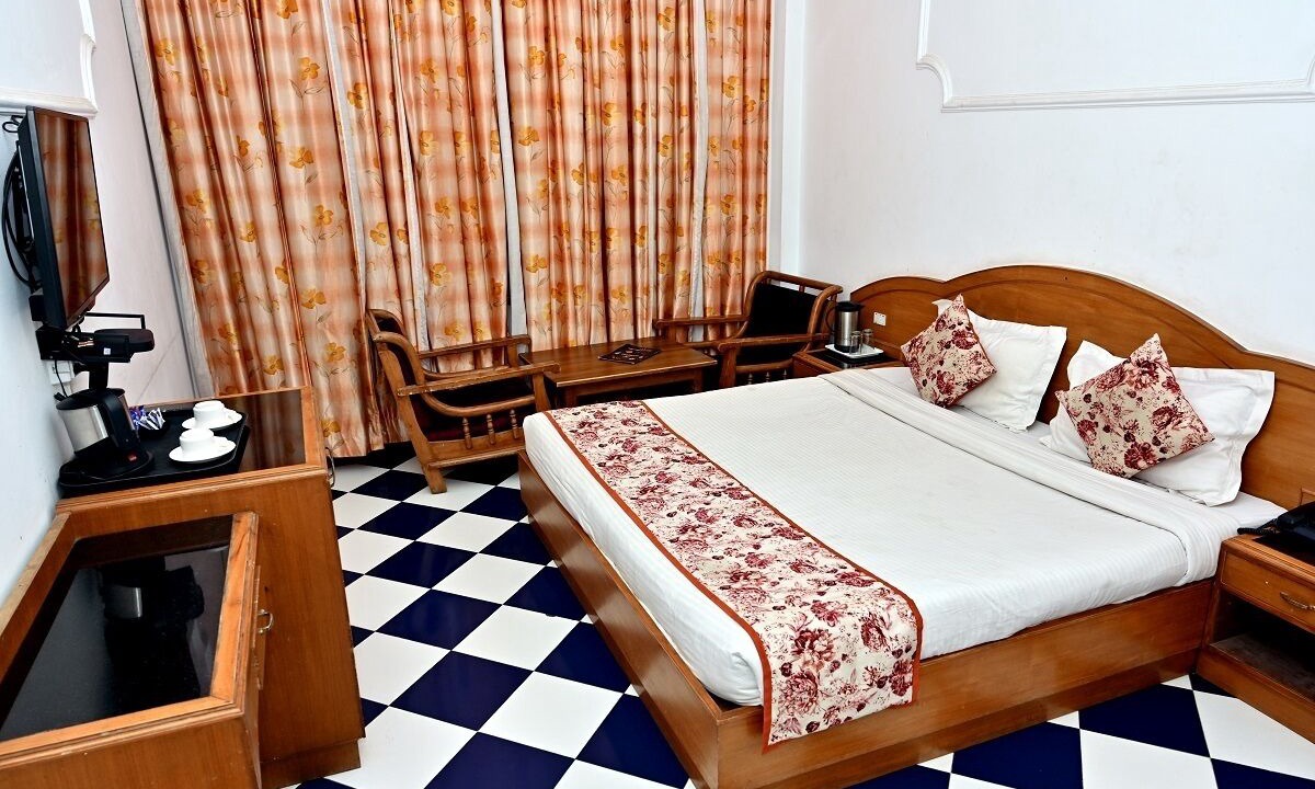 Photo of Bedroom in Kasauli