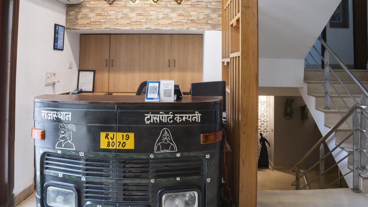 Photo of Others in DLF City