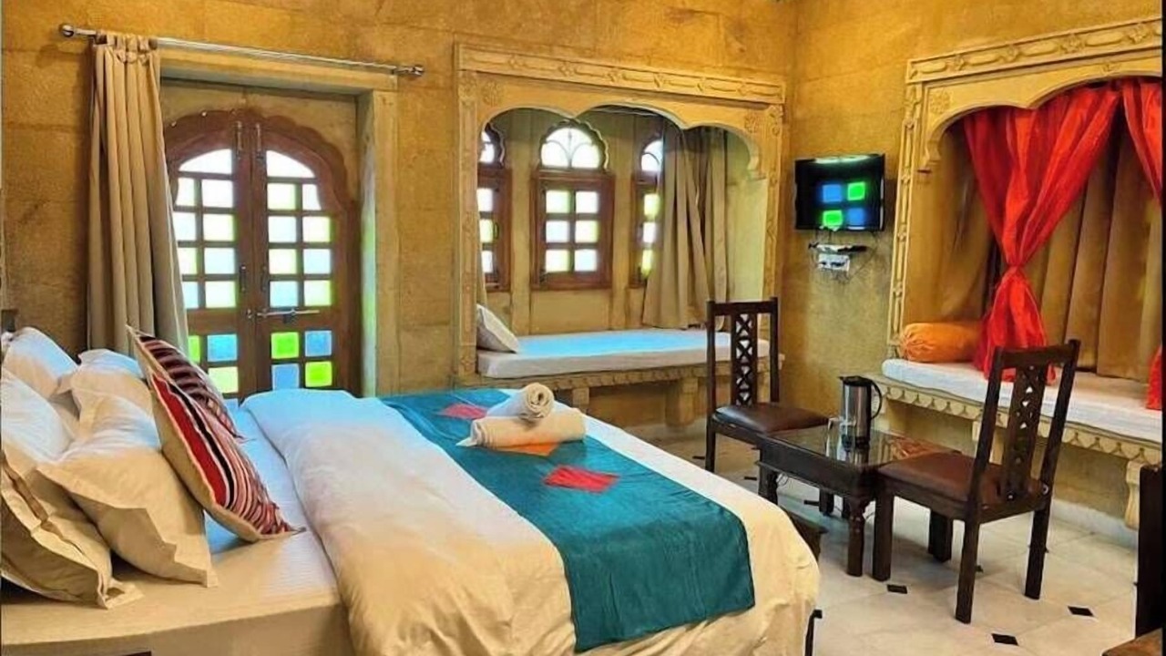 Photo of Bedroom in Amar Sagar Pol