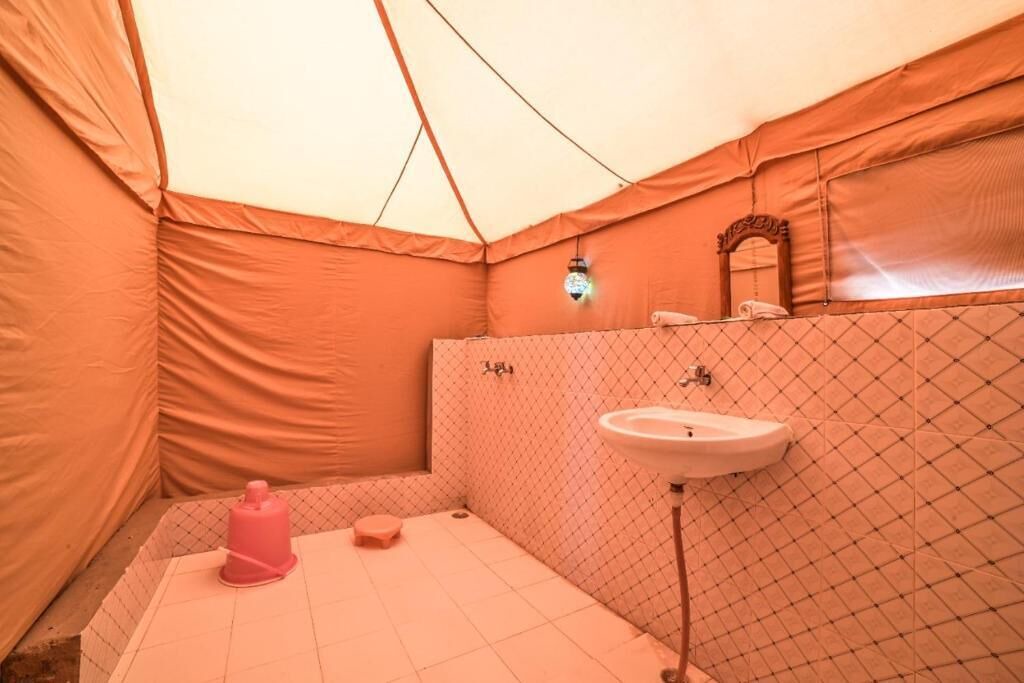Photo of Bathroom in Kanoi