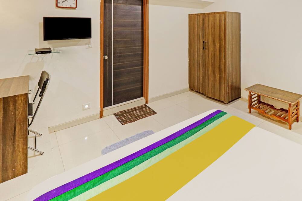Photo of Bedroom in Ahmedabad City Centre