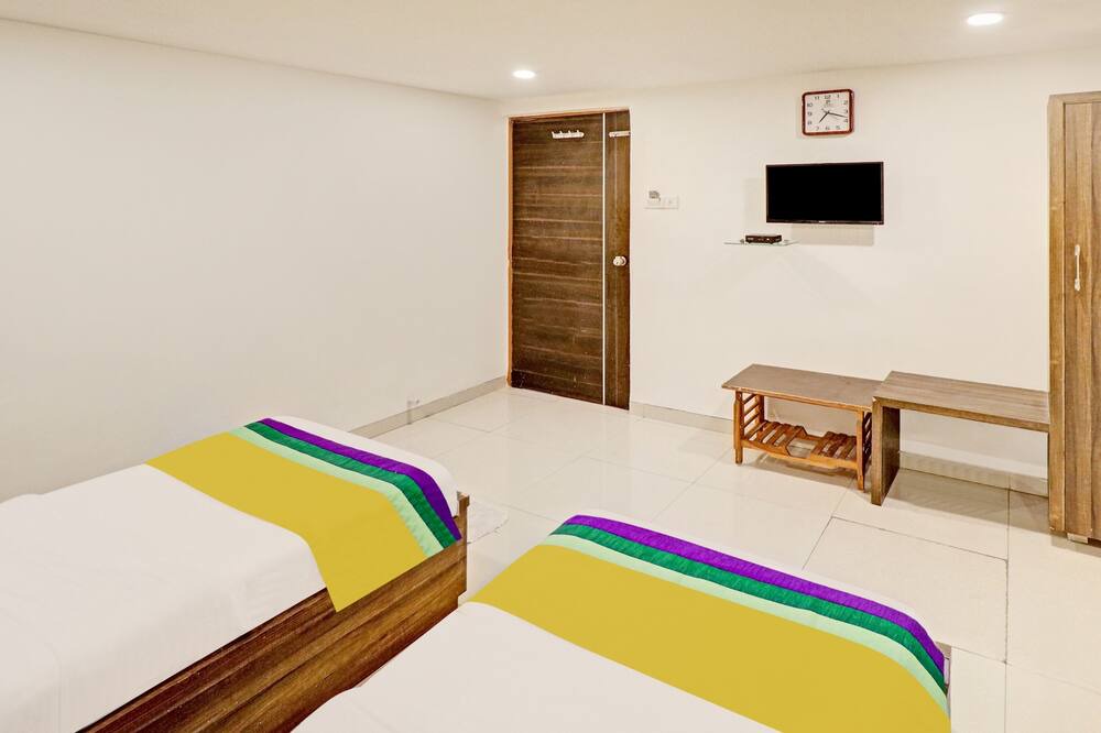 Photo of Bedroom in Ahmedabad City Centre