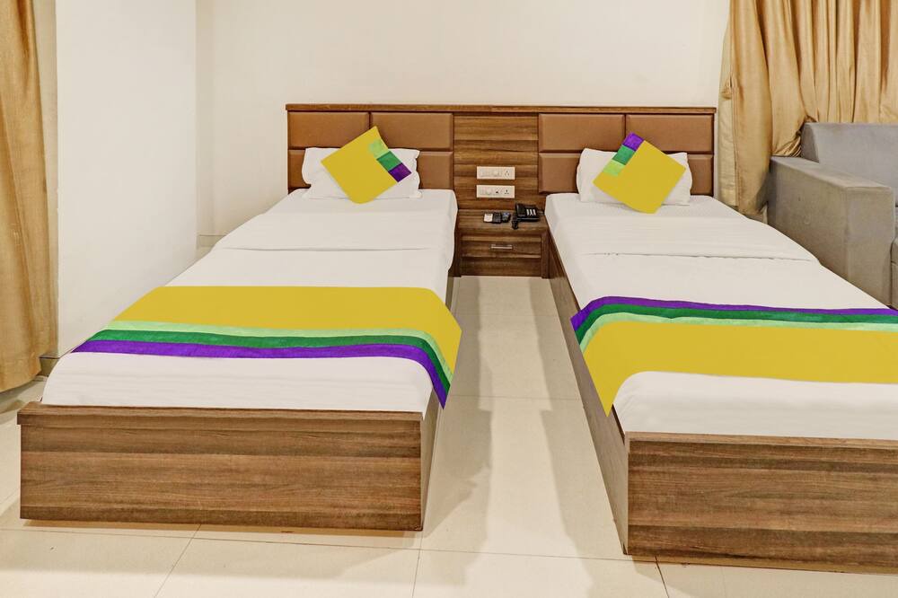 Photo of Bedroom in Ahmedabad City Centre