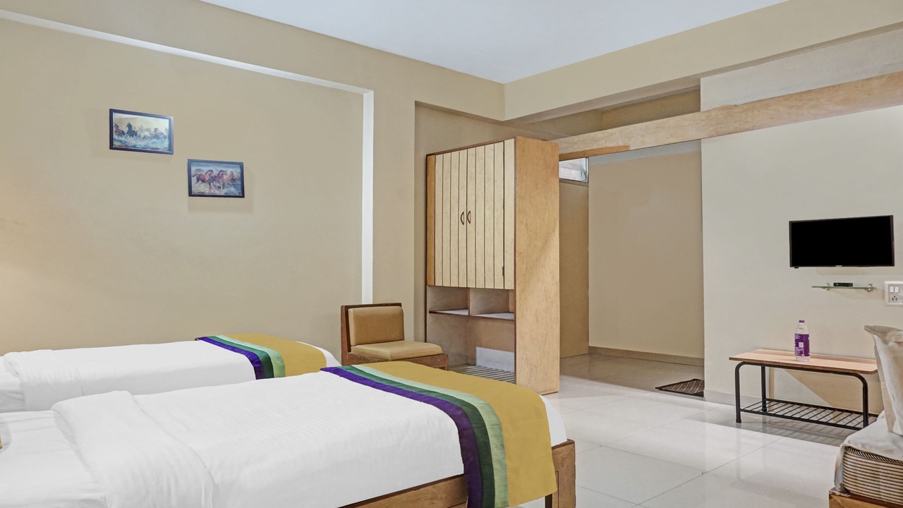 Photo of Bedroom in Kolhapur