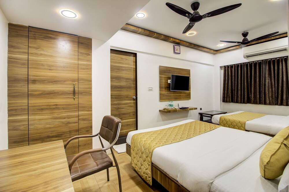 Photo of Bedroom in Malad West