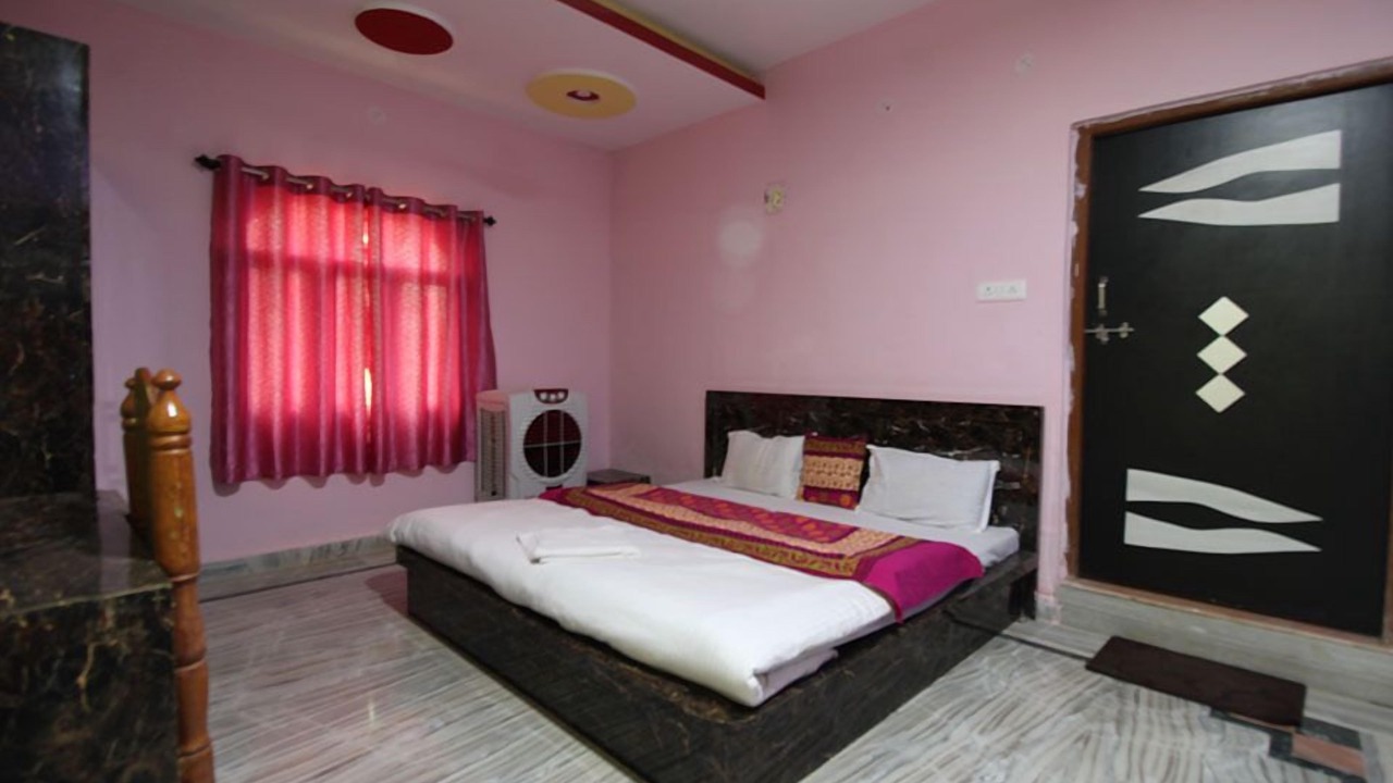 Photo of Bedroom in Sidhi