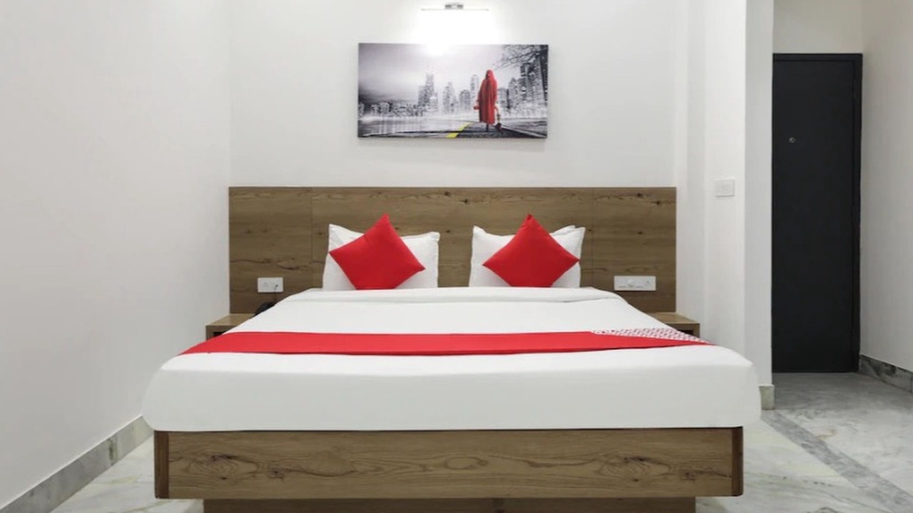 Photo of Bedroom in Bhopal