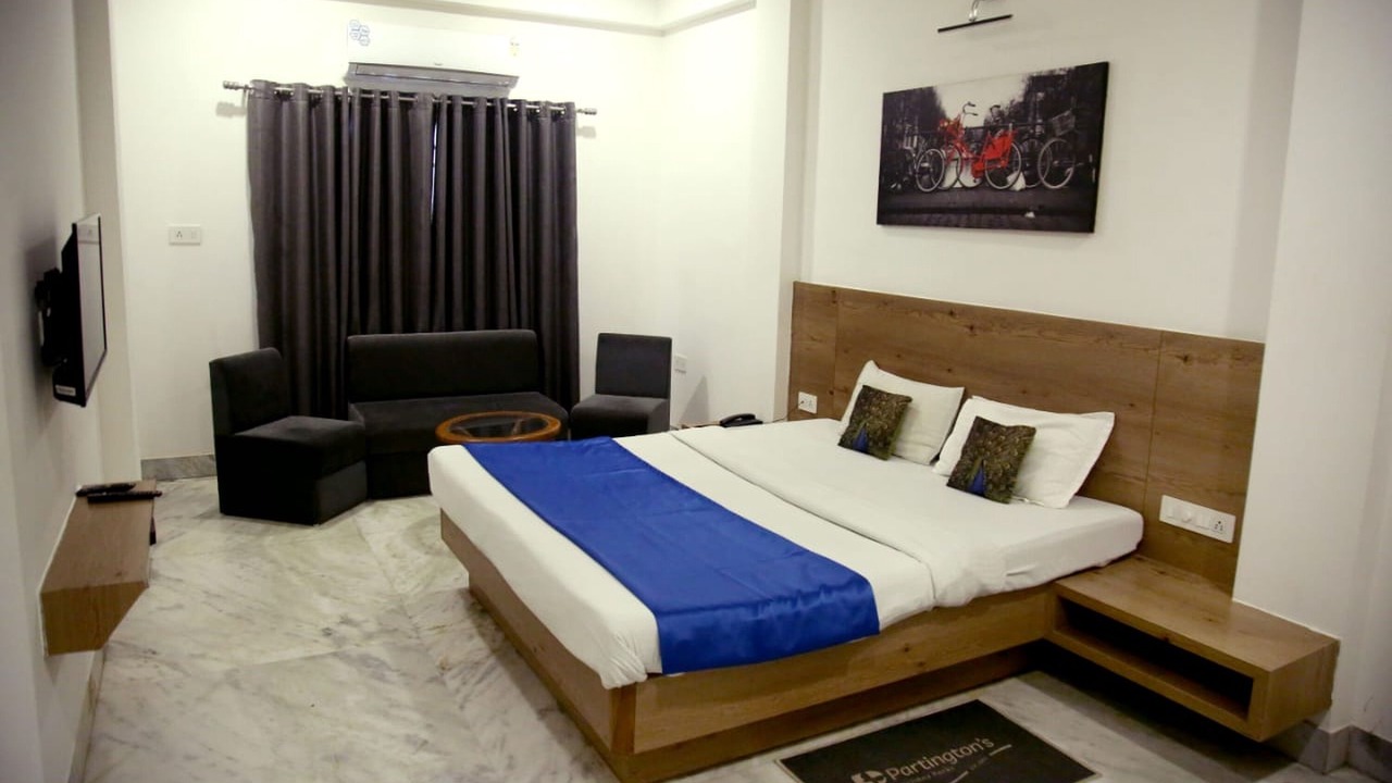 Photo of Bedroom in Bhopal