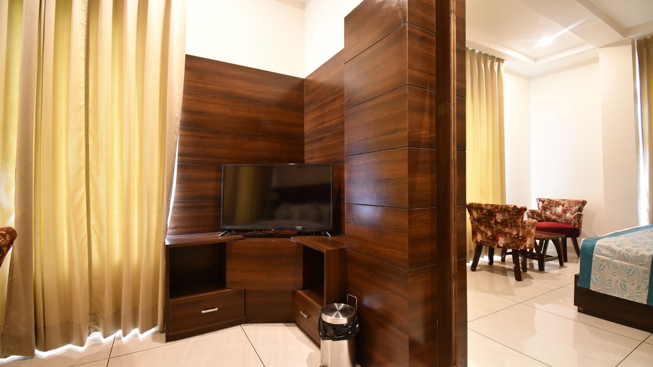 Photo of Bedroom in Haridwar