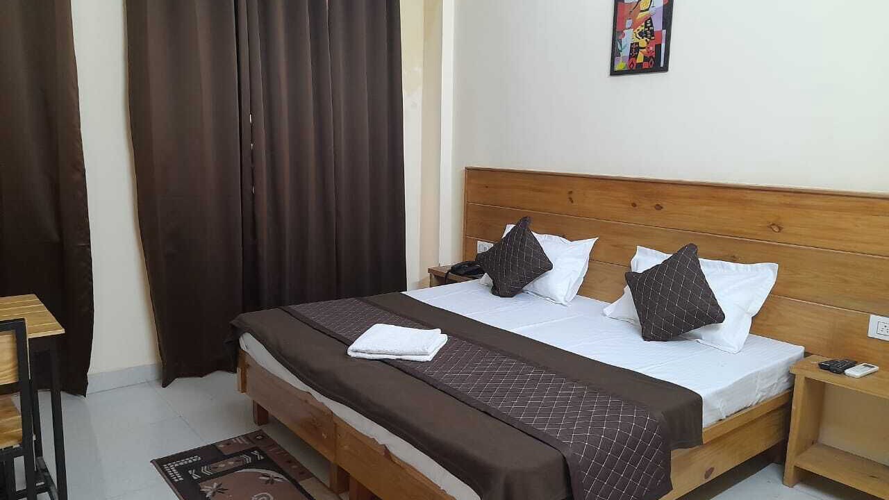 Photo of Bedroom in Tapovan