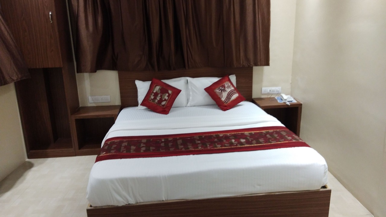 Photo of Bedroom in Girgaon