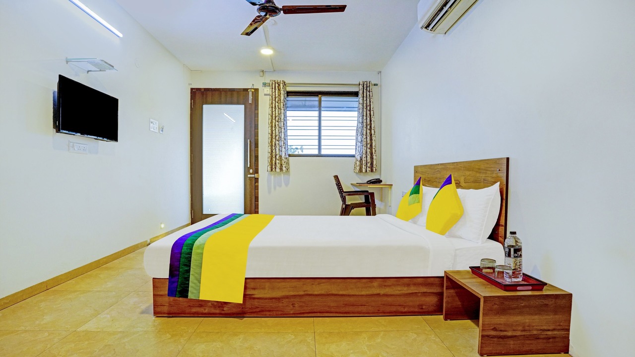 Photo of Bedroom in Nashik