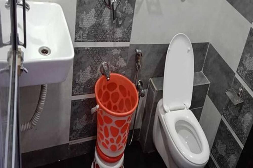 Photo of Bathroom in Bandra West