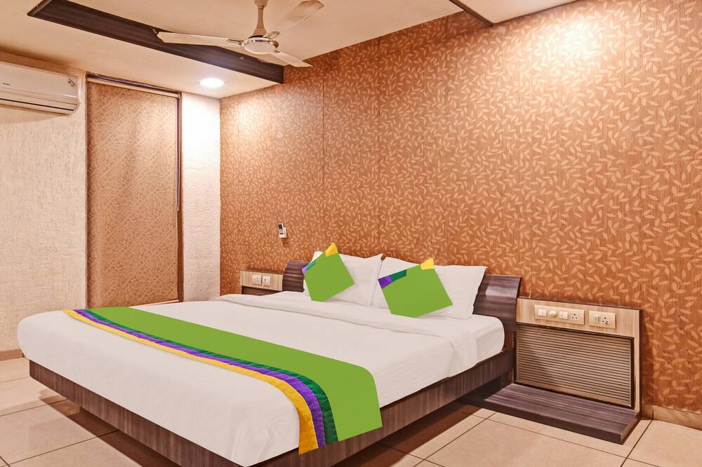 Photo of Bedroom in Ahmedabad