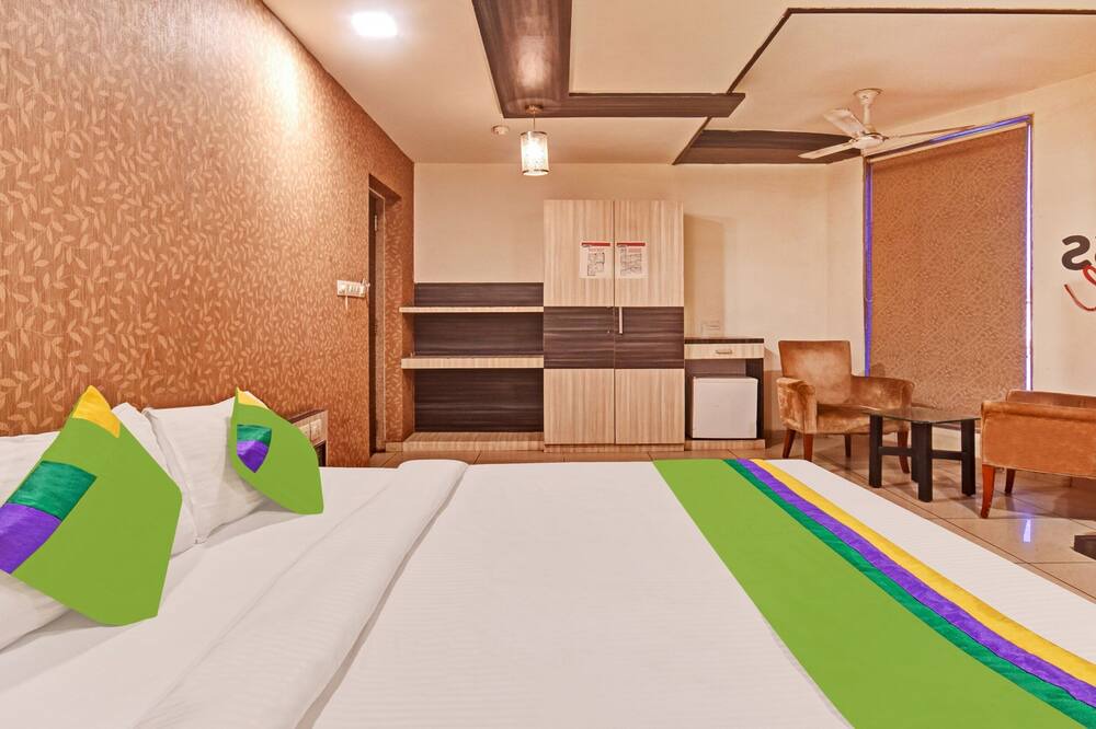 Photo of Bedroom in Ahmedabad