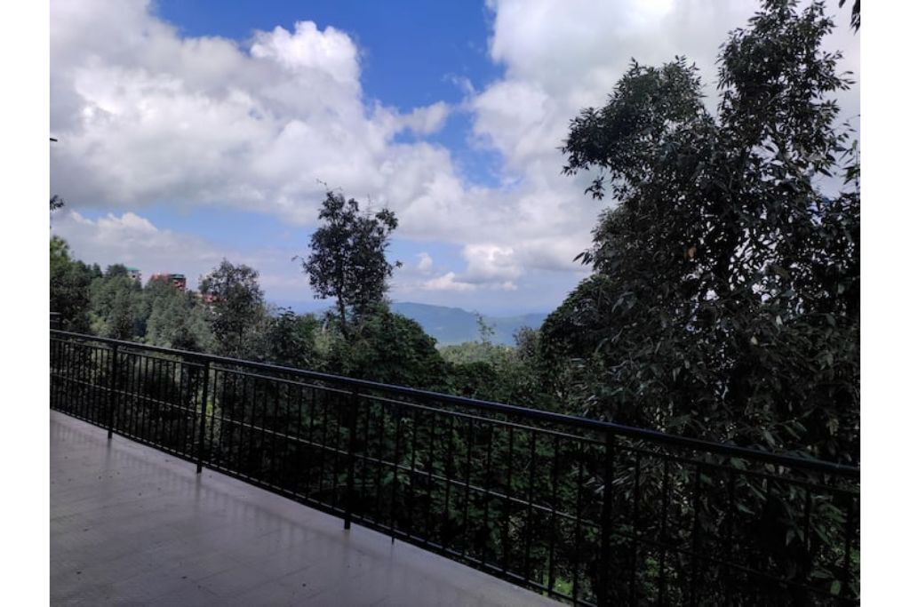 Photo of Outdoor in Shoghi