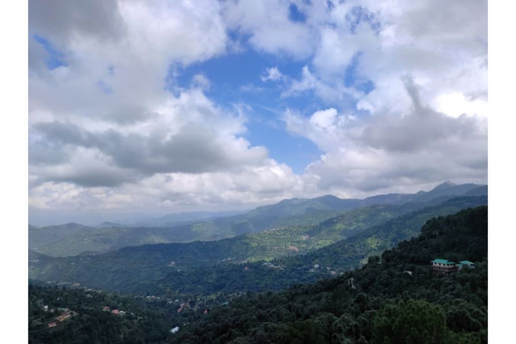 Photo of Outdoor in Shoghi