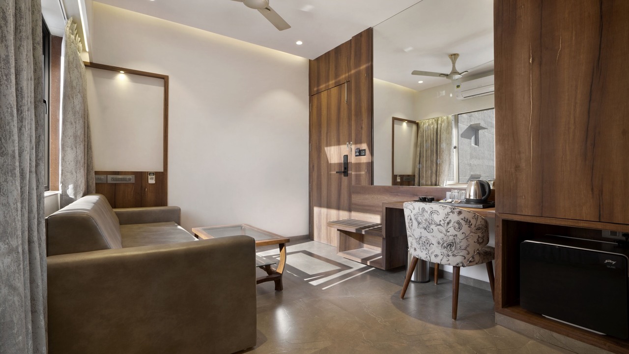 Photo of Bedroom in Kandiwali West