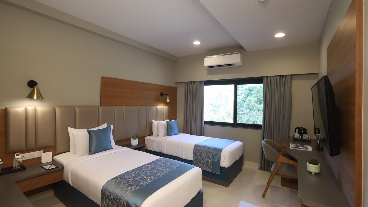 Photo of Bedroom in Rajpipla
