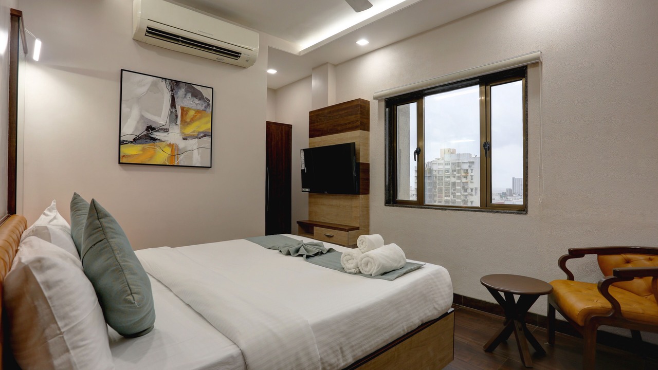 Photo of Bedroom in Cuffe Parade