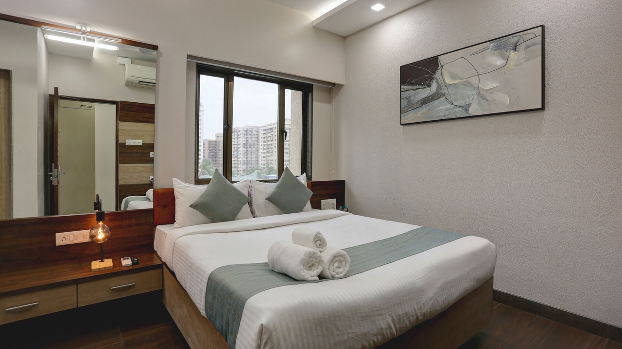 Photo of Bedroom in Cuffe Parade