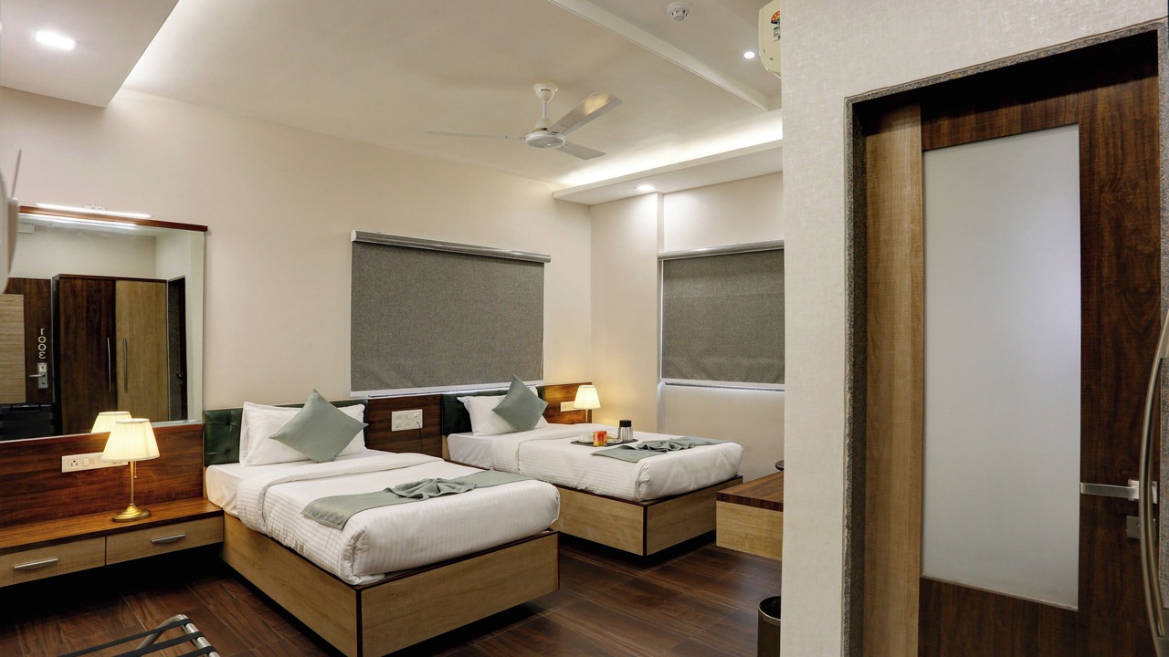 Photo of Bedroom in Cuffe Parade
