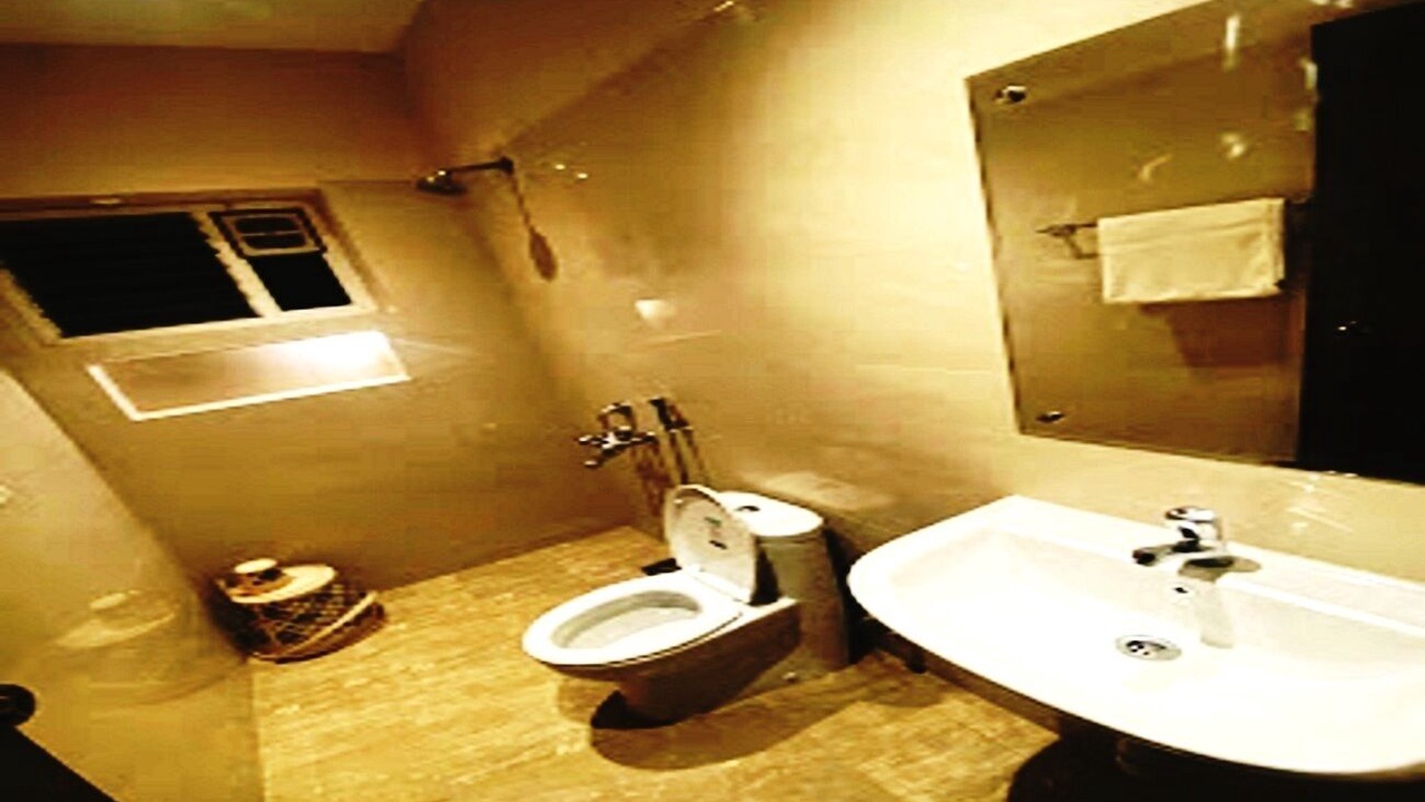 Photo of Bathroom in Periyur