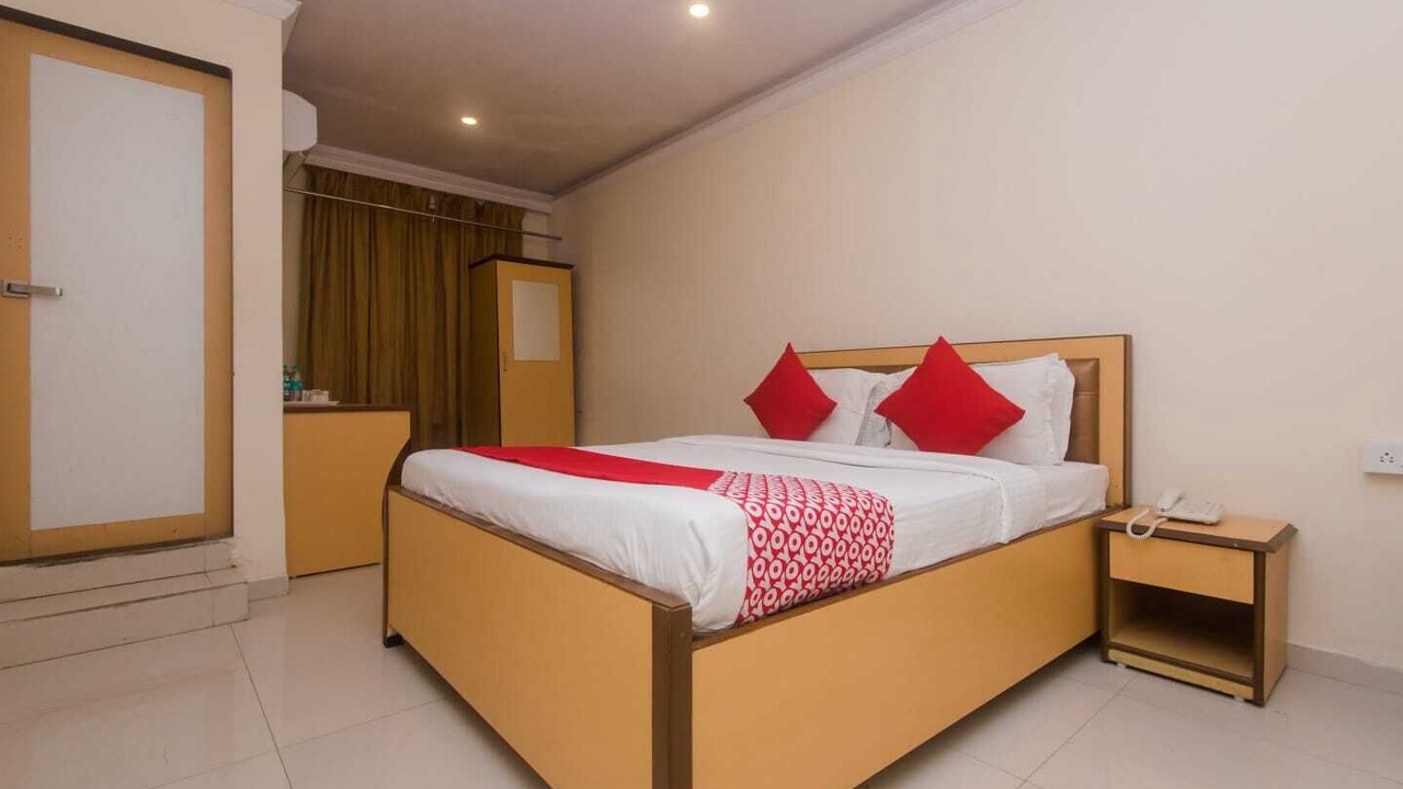 Photo of Bedroom in Malad West