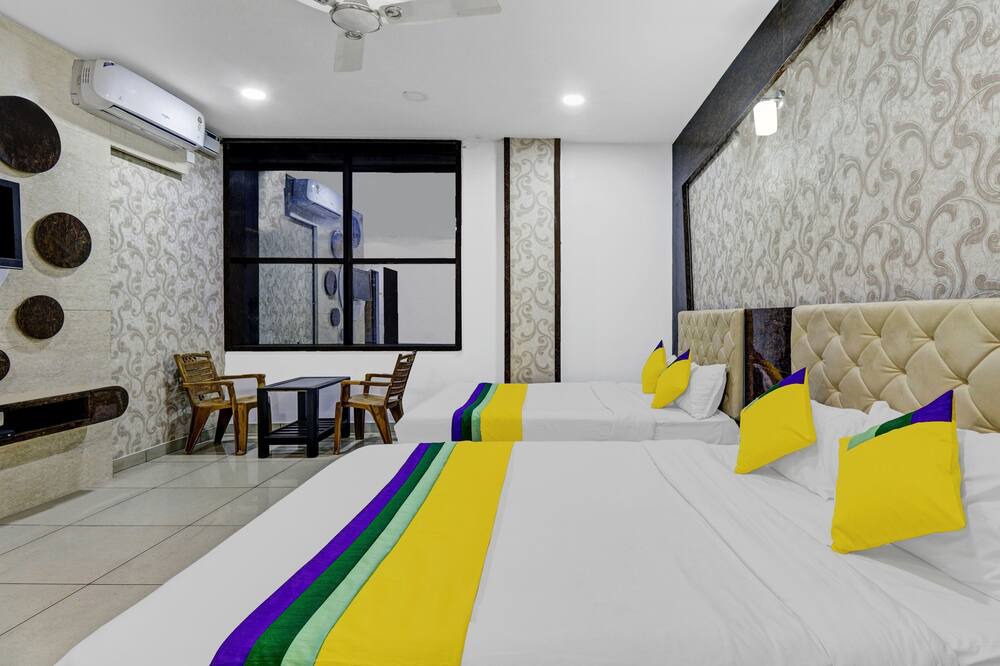Photo of Bedroom in Chikkamagaluru