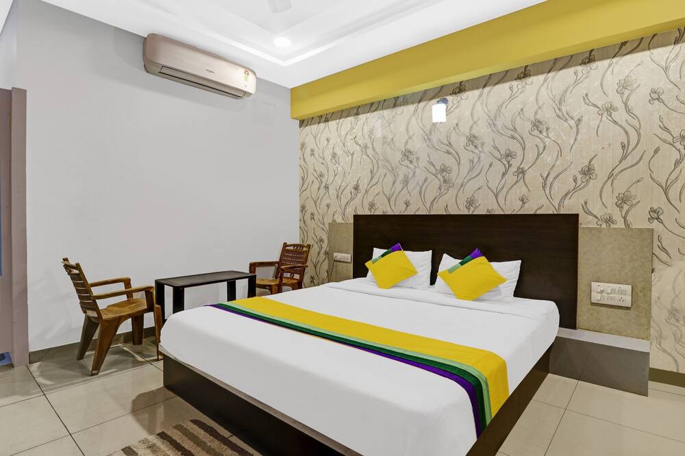 Photo of Bedroom in Chikkamagaluru